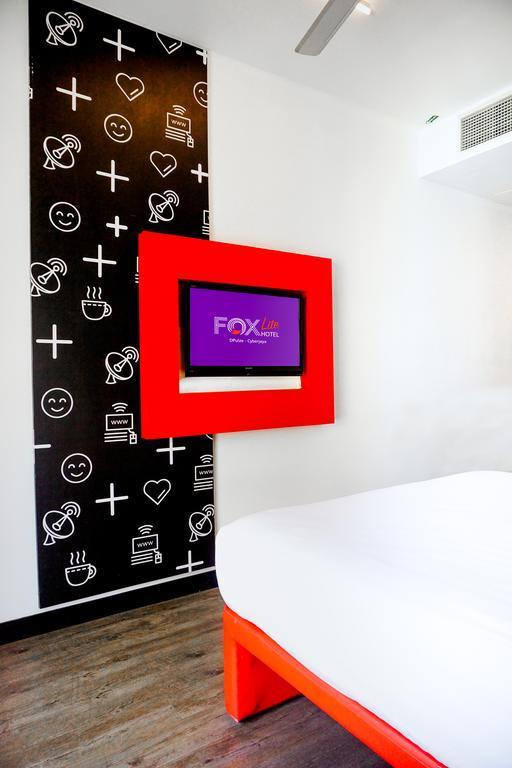 Fox Lite Hotel Dpulze Cyberjaya Extérieur photo