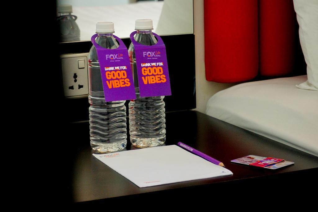 Fox Lite Hotel Dpulze Cyberjaya Extérieur photo