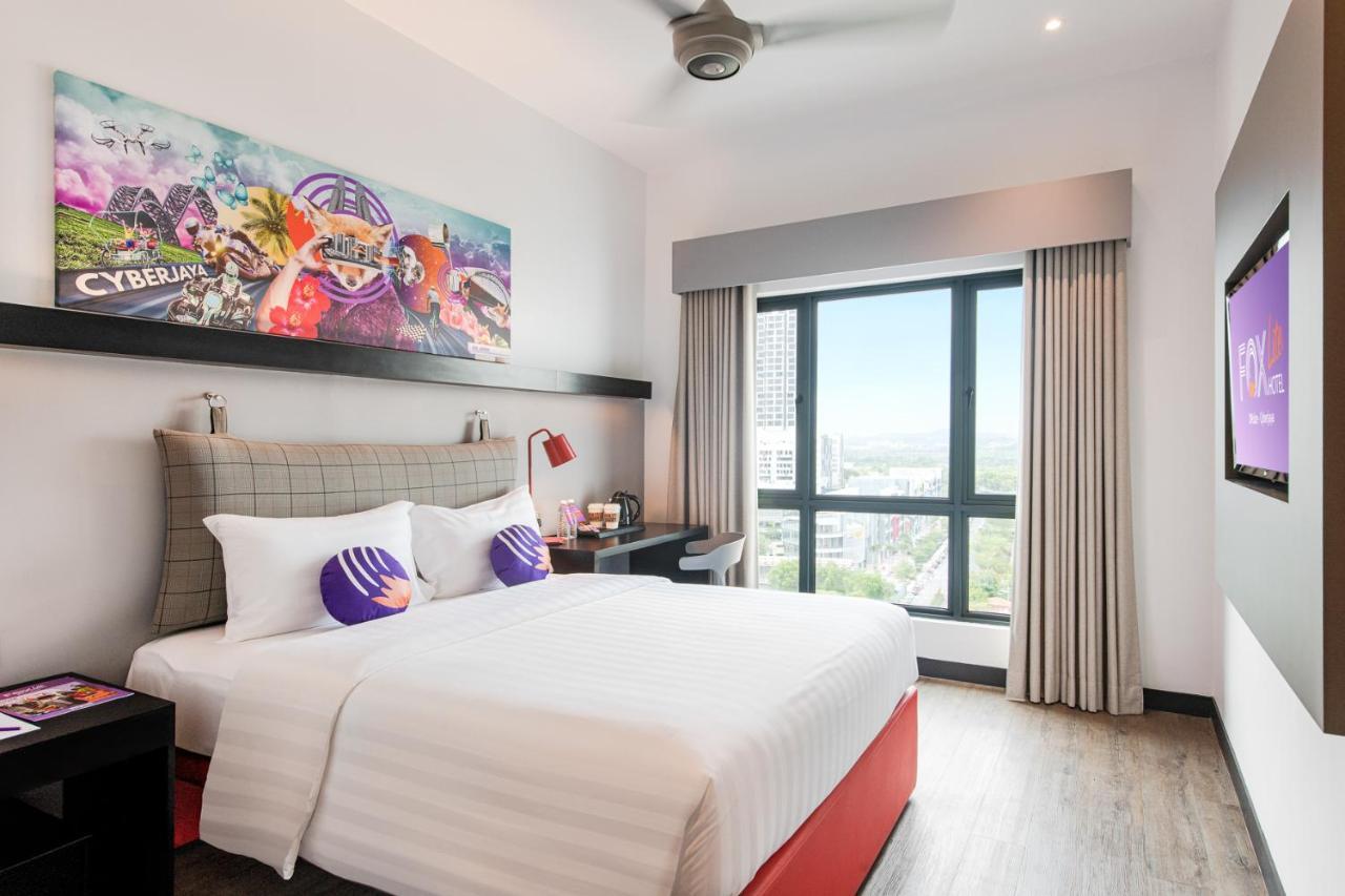 Fox Lite Hotel Dpulze Cyberjaya Extérieur photo